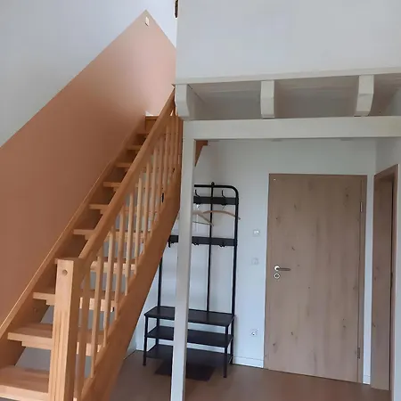 Junge 2 Apartment *