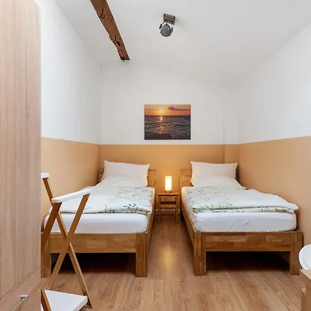 Junge 2 Appartement *