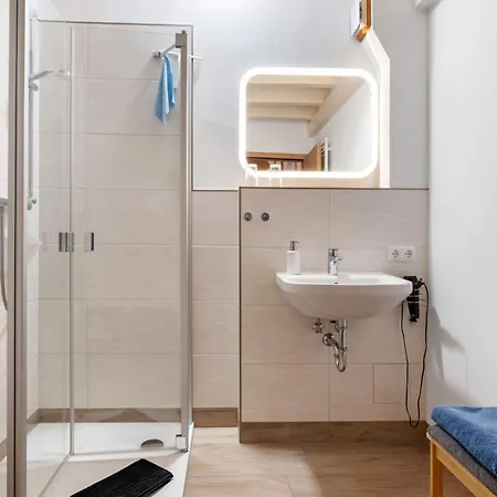 Appartement Junge 2 *